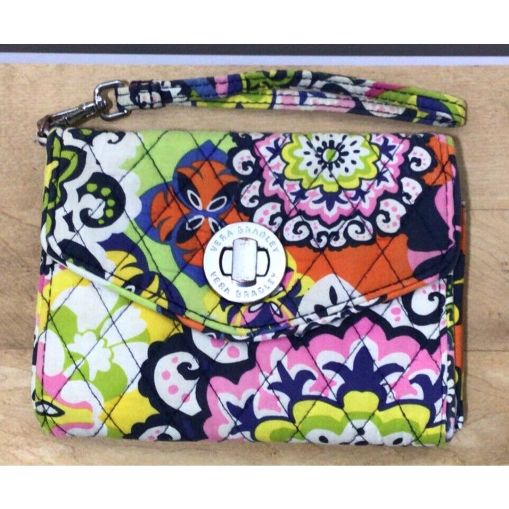 Vera Bradley Women's Multi-Color Quilted Turnlock Wallet‎